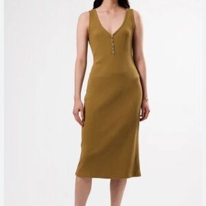 Elegant Mustard Sleeveless Dress